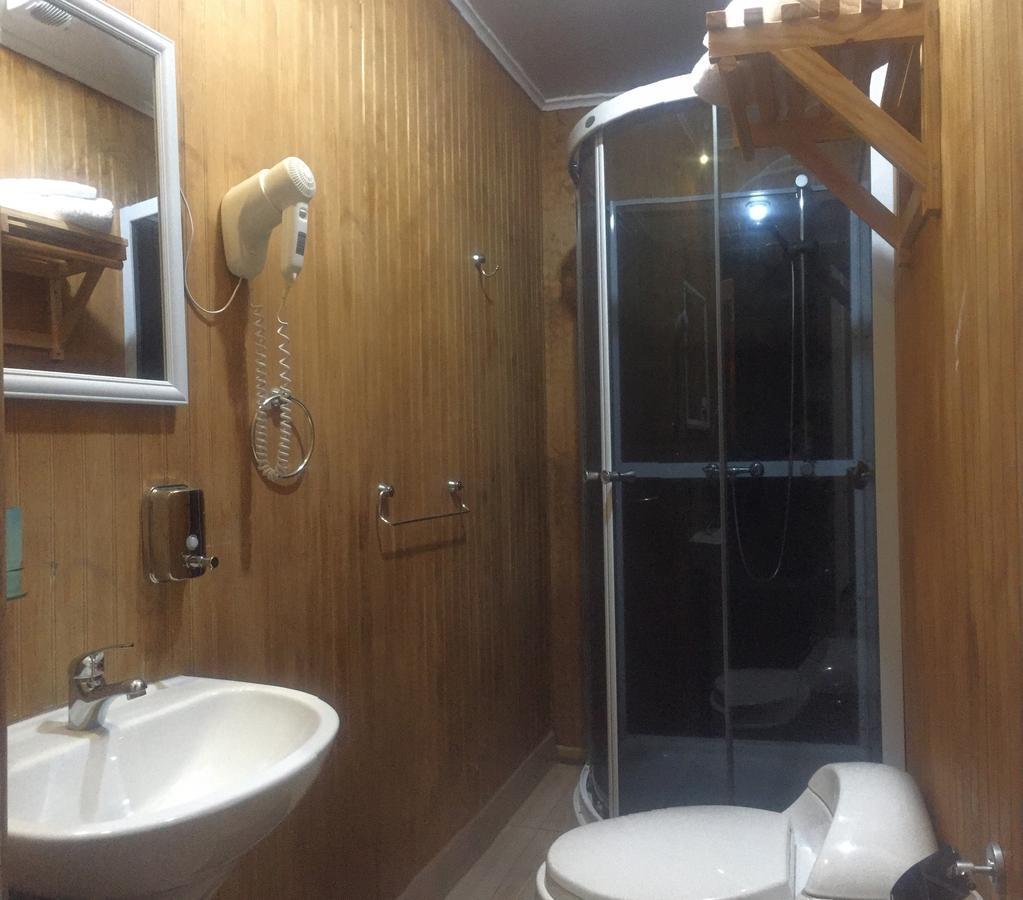 Hostal Chalet Las Violetas Punta Arenas Eksteriør bilde