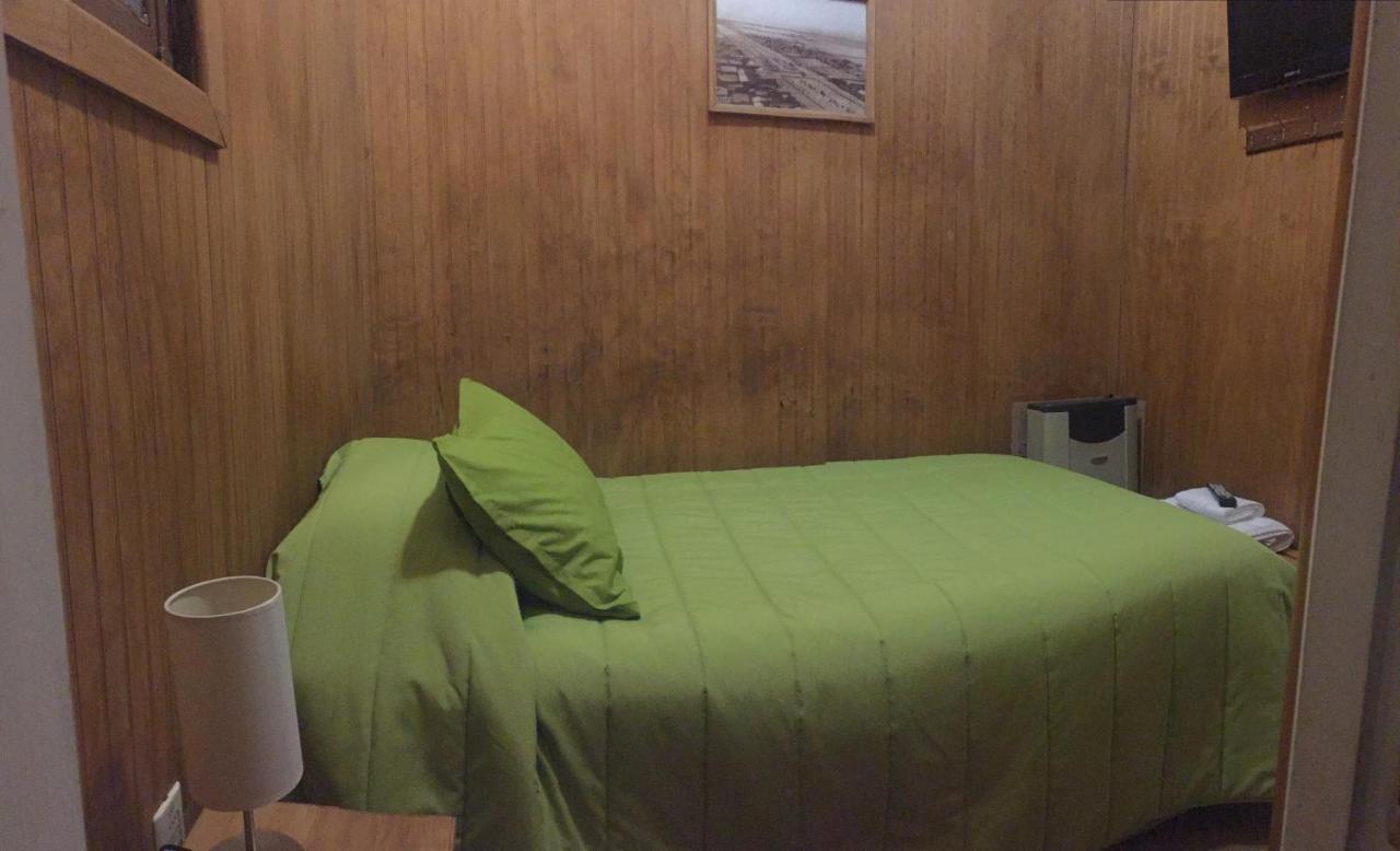 Hostal Chalet Las Violetas Punta Arenas Eksteriør bilde