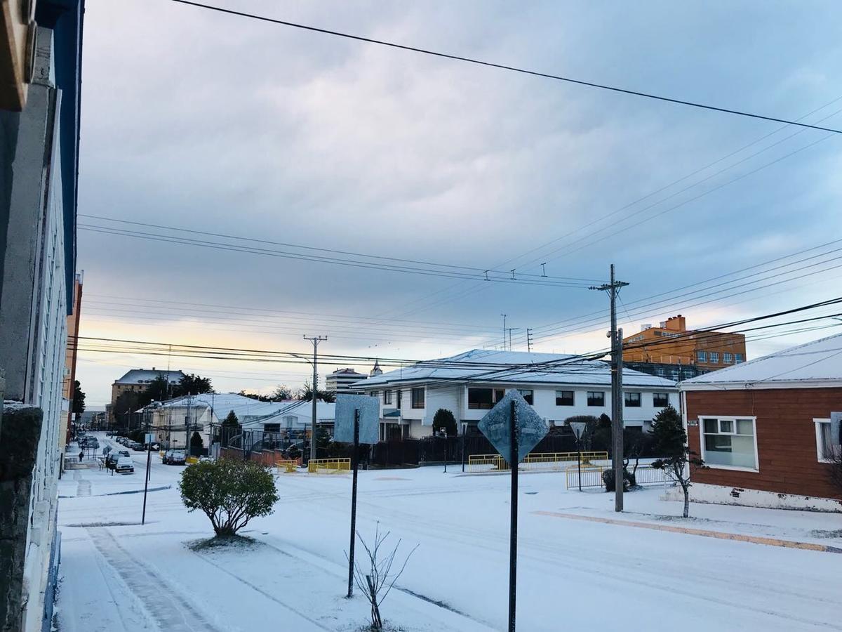 Hostal Chalet Las Violetas Punta Arenas Eksteriør bilde