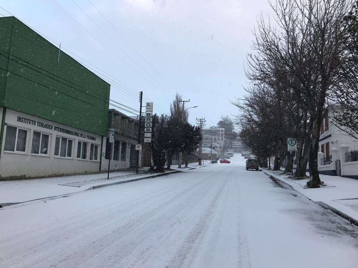 Hostal Chalet Las Violetas Punta Arenas Eksteriør bilde