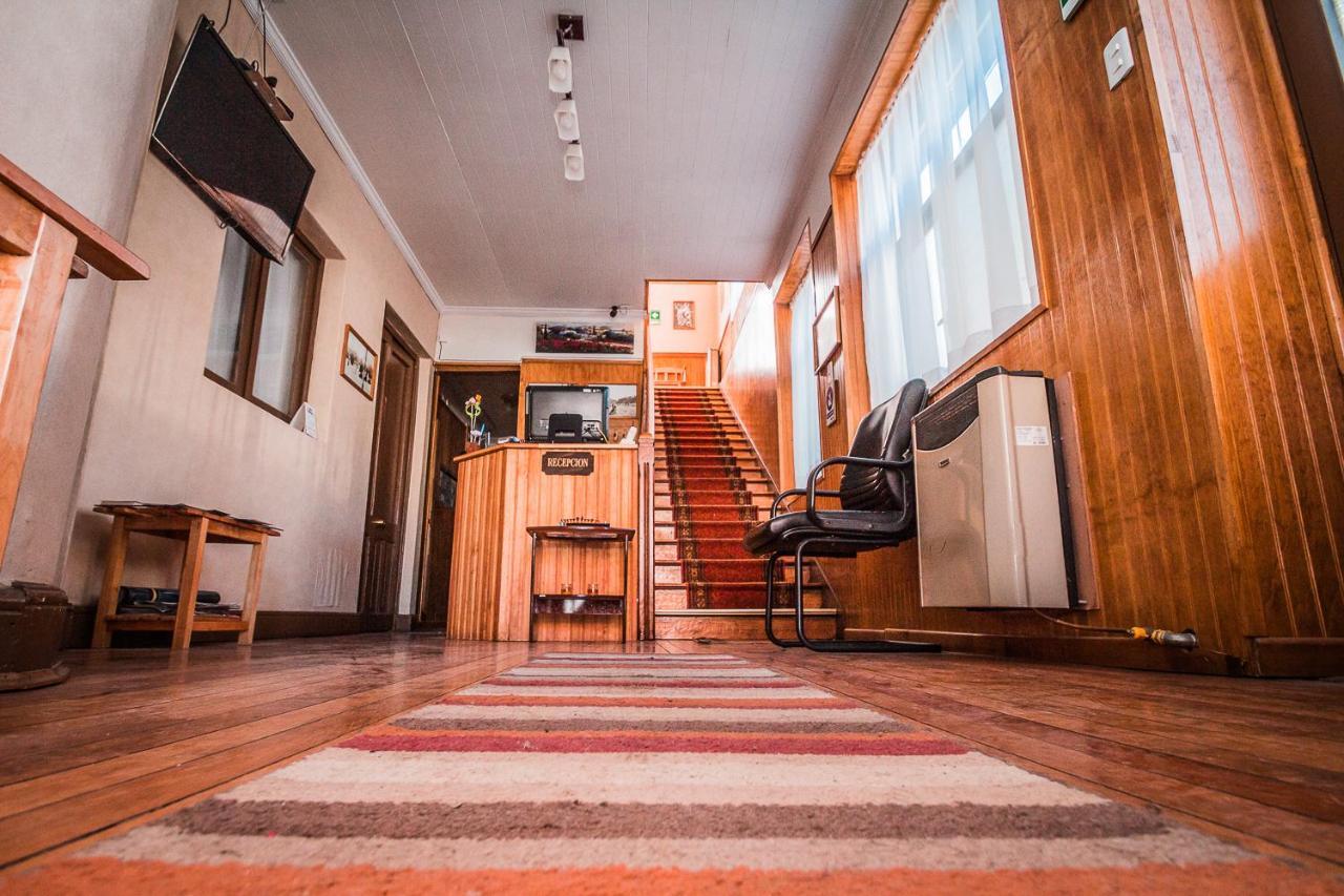 Hostal Chalet Las Violetas Punta Arenas Eksteriør bilde