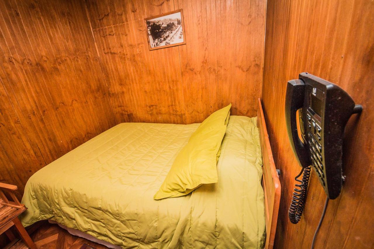 Hostal Chalet Las Violetas Punta Arenas Eksteriør bilde